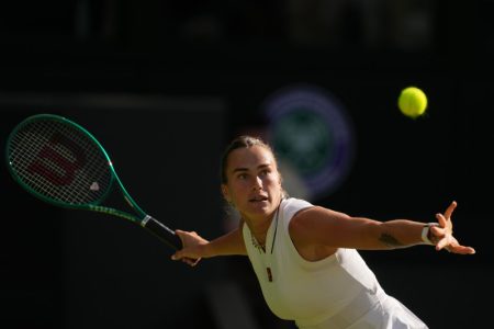 Sabalenka u šampionskom ritmu: Sledi vimbldonski spektakl sa Naomi Osakom