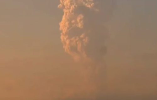 Stub pepela visok 10,5 km: Eruptirao moćni vulkan u Rusiji, aktiviran "crveni alarm"