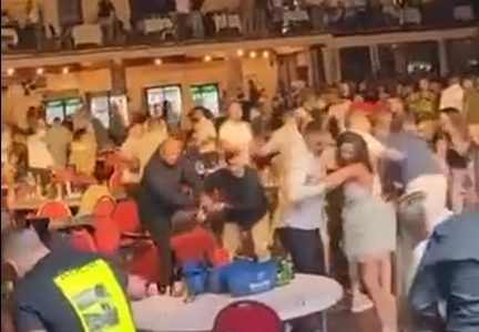 Izbila masovna tuča u Nikšiću posle nastupa pevača iz Srbije: Privedeno više osoba, ima povređenih