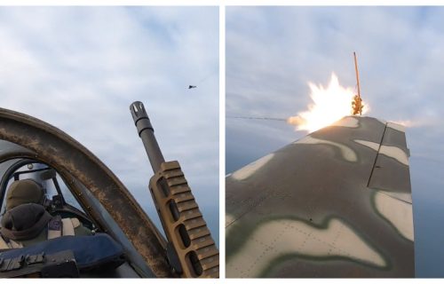 Nerealna scena iznad Ukrajine: Starim propelercem jure dronove i obaraju ih puškom (VIDEO)