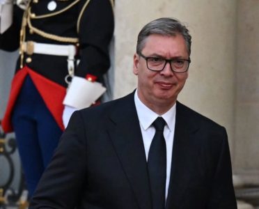 Srbiji ukazana velika čast: Vučić prvi srpski predsednik pozvan na vojnu paradu povodom Pada Bastilje