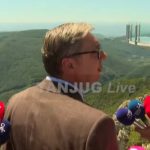 (UŽIVO) Karta 500 dinara, pogled na pola Srbije: Vučić na otvaranju staklenog vidikovca na Kablaru