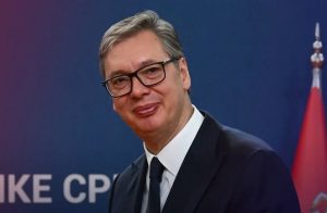 Poruka Vučića o izborima: “Građani će birati između debakla ili Srbije koja pobeđuje”