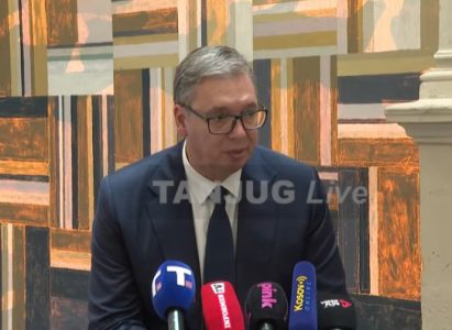 (UŽIVO) Vučić se obraća posle parade u Parizu: “Posebno sam bio srećan kada sam video i srpsku zastavu”