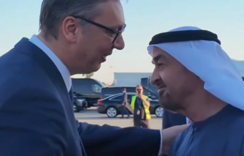 "Rastanak sa prijateljem uvek nosi posebne emocije": Vučić ispratio šeika bin Zajeda (VIDEO)
