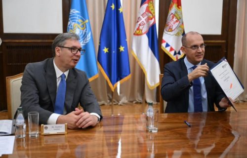 Vučić na potpisivanju sporazuma sa SZO: Jačanje zdravstvenog sistema i unapređenje dostupnosti lekova