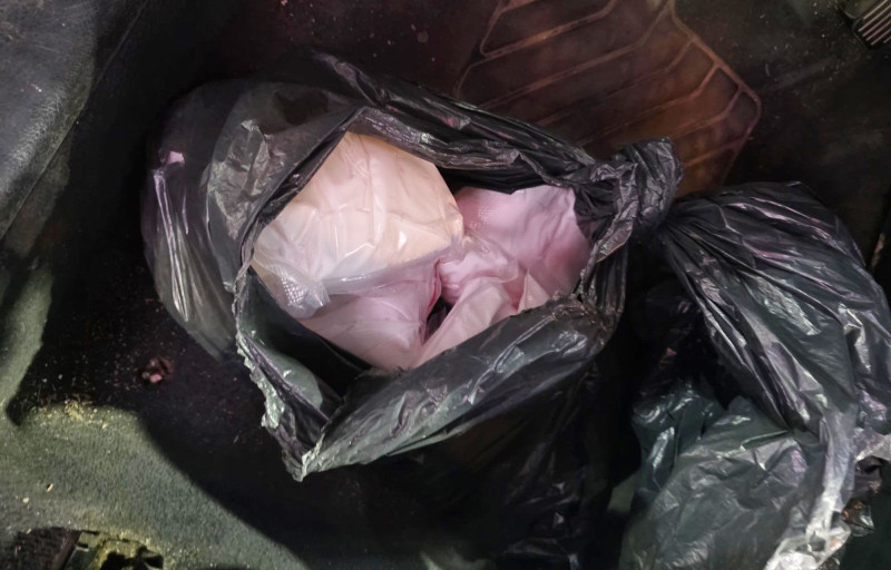 Pronađeno 6 kilograma amfetamina i kokain u Užicu: Uhapšen osumnjićeni za prodaju droge (FOTO)