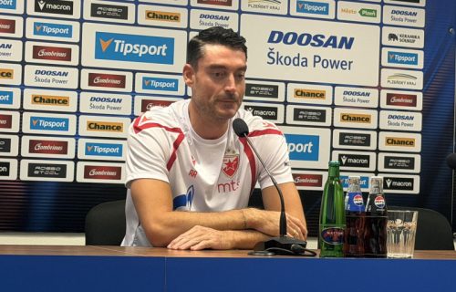 Rijera zapretio igračima: "Nikada neću tako spremati meč, odmah izmena"