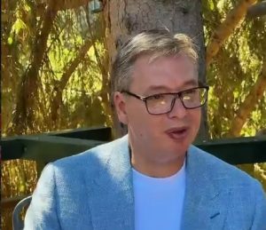 Predsednik Vučić najavio povećanje plata i penzija uz dodatno pojeftinjenje lekova