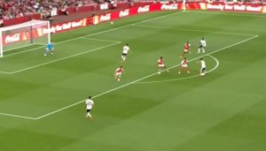 I Ronaldinjo da mu pozavidi: Hrvat postigao fenomenalan gol protiv Arsenala (VIDEO)