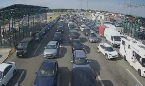 Vraćate se sa odmora, a kazna vas čeka na granici: Kako je novi sistem u Makedoniji napravio pometnju?