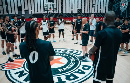 Krenuo i novi Partizan: Crno-beli pobedili Zenit, Stivens najefikasniji