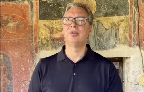 Vučić u manastiru Svetog Đorđa: Obnavljamo svetinje, čuvamo veru, identitet i korene Srbije (VIDEO)