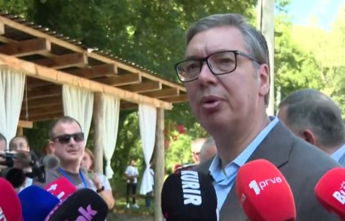 (UŽIVO) Vučić nastavlja posetu Republici Srpskoj - predsednik stigao u Janjske otoke: "Ovo je prvi put da neko od srpskih vladara ovde dođe"