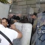 Neonacisti pokušali da upadnu u hotel sa jevrejskom decom u Sofiji: Tajani oštro osudio incident