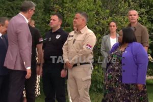 (UŽIVO) Vučić dočekuje pripadnike Sektora za vanredne situacije koji su gasili požar u Španiji (VIDEO)
