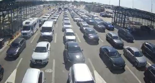 Kolone automobila na granicama Srbije: Evo na kojim prelazima se najduže čeka