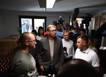 Vučić o požarima: “Biće ih sve više zbog klime i zato treba da kupimo najbolju moguću opremu”