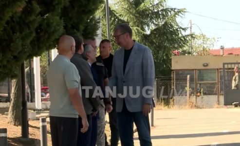 (UŽIVO) Vučić u Centru za razminiranje: Prisustvuje prezentaciji rada deminera (VIDEO)