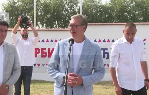 (UŽIVO) Vučić u obilasku preduzeća "Krušik-Plastika": "Naš je cilj da imate što više zaposlenih" (VIDEO)