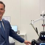 "Neverovatno je videti šta sve mogu roboti": Mali prisustvovao otvaranju fabrike robota u Šapcu (VIDEO)