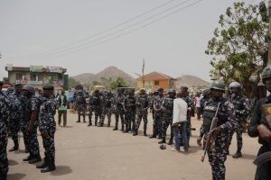 Masakr u Nigeriji: Ubijeno 12 osoba, otete žene i deca