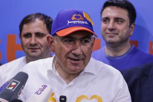 Pašinjan ponovo imenovan za premijera Jermenije posle ostavke cele vlade
