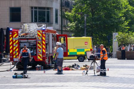 Vatrogasac poginuo, tri osobe teško povređene u eksplozijama gasa u Briselu