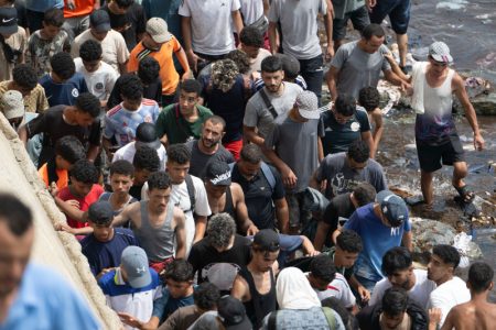Hitan sastanak EU o masovnim prelascima migranata u špansku enklavu Seutu