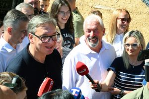 Vučić meštanima Temske: “Poslušajte me, napravite pametan potez za vašu decu, za vas je to bolje