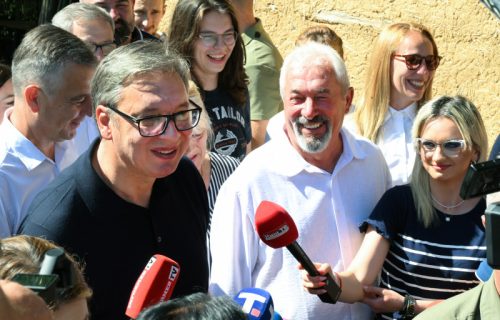 Vučić meštanima Temske: "Poslušajte me, napravite pametan potez za vašu decu, za vas je to bolje