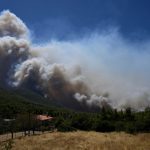 Megapožar bukti kod Atine: Više od 100 kuća izgorelo, širi se na tri fronta (FOTO+VIDEO)