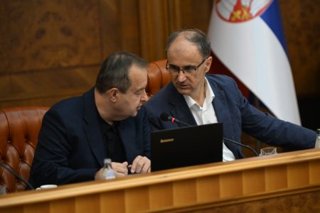 Počela sednica Štaba za vanredne situacije: Premijer uputio apel građanima