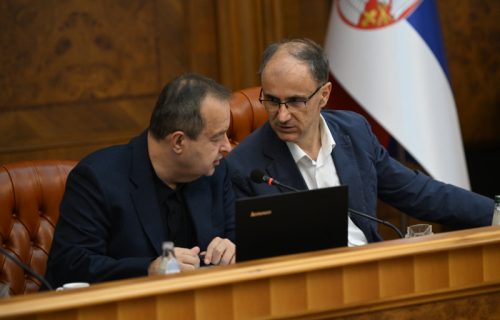 Počela sednica Štaba za vanredne situacije: Premijer uputio apel građanima
