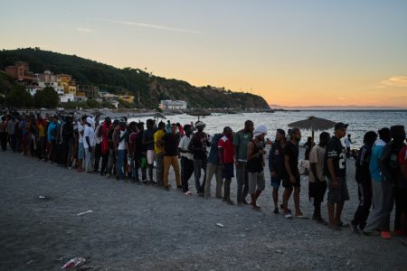 Španija od ponoći uvela granične kontrole za putnike koji dolaze iz Italije
