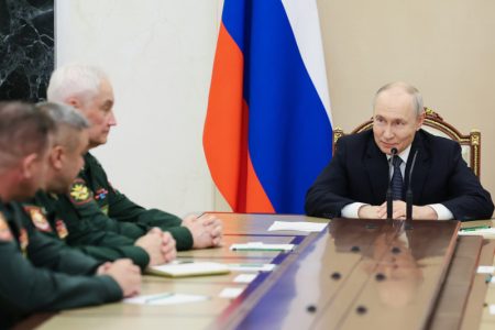 Putin reorganizuje vojsku: Imenovao komandante i najavio novi rod armije