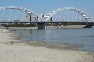 Konkretnije padavine tek u septembru: Teška suša se nastavlja, bez obzira na blagi porast Dunava