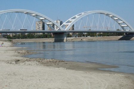 Konkretnije padavine tek u septembru: Teška suša se nastavlja, bez obzira na blagi porast Dunava
