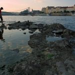 Alarm na Dunavu: Mađarska potapa barže kako bi sprečila gašenje nuklearke Pakš