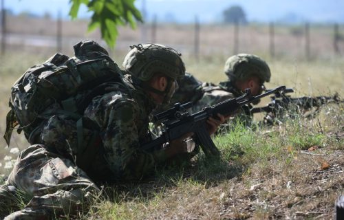 Od poligona za dronove do sportskih terena: Kasarne se spremaju za vojni rok, evo šta čeka nove regrute