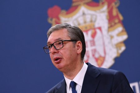 Vučić se oglasio povodom tragedije u Mađarskoj: Predsednik uputio saučešće narodu Poljske