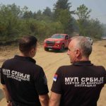 Na Stolovima i dalje gori, u Deliblatskoj peščari noćas gašena manja žarišta