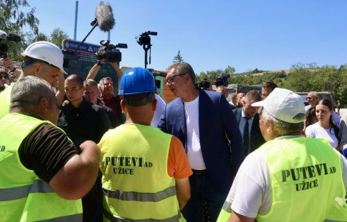 Vučić otkrio kada će biti završen put Sjenica-Ivanjica: "Ovo je velika stvar za ljude ovog kraja"