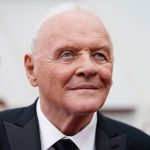 Moja prva ljubav je muzika: Entoni Hopkins najavio muzički album, voleo bi da nastupi u Karnegi holu