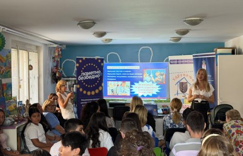 Od sajberbulinga do opasnih izazova: Mladi upoznati sa rizicima na društvenim mrežama