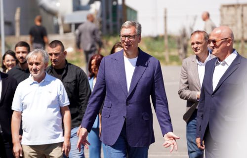 (UŽIVO) Vučić obradovao radnike: Uskoro povećanje minimalca, Fabrika kablova u Jagodini nastavlja da radi