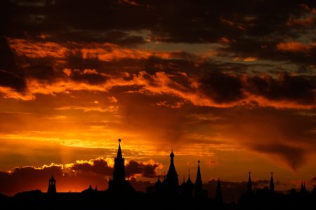 Temperatura u Moskvi ispod 10 stepeni: Neverovatno zahlađenje u ruskoj prestonici, posle rekorda u julu