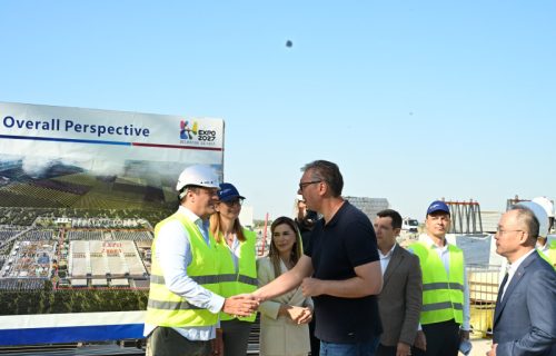(UŽIVO) Vučić o stanovima na Ekspu: "Hteo bih da prodam za 1.500 evra po kvadratu onima kojima trebaju"