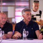 Plenković o požarima u Dalmaciji: Policija istražuje svaki slučaj, sumnjivo što su izbijali uveče