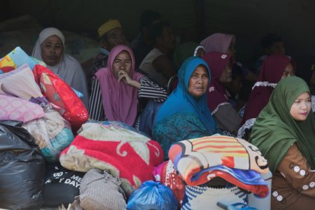 Crni bilans razornog zemljotresa: Broj žrtava u Indoneziji porastao na 70, preko 130 povređenih